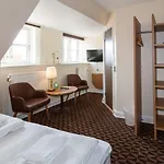 Foldens Szálloda 3*