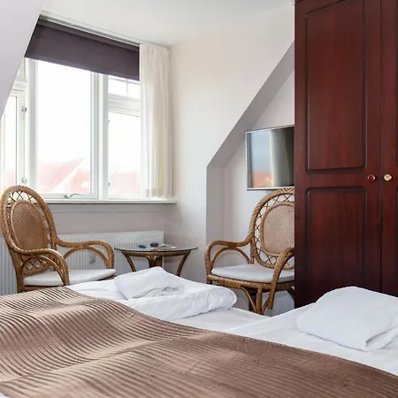 Szálloda Foldens 3*