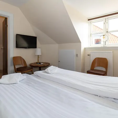 Foldens Hotel