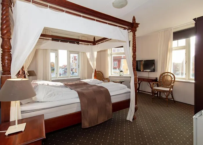 Foldens Hotel