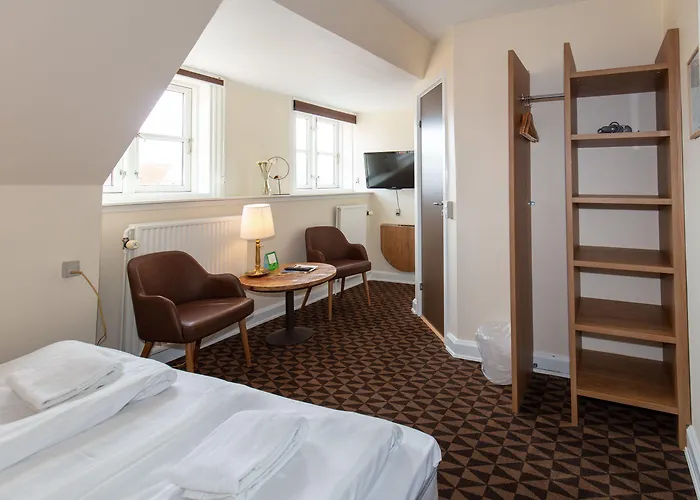 Foldens Hotel 3*